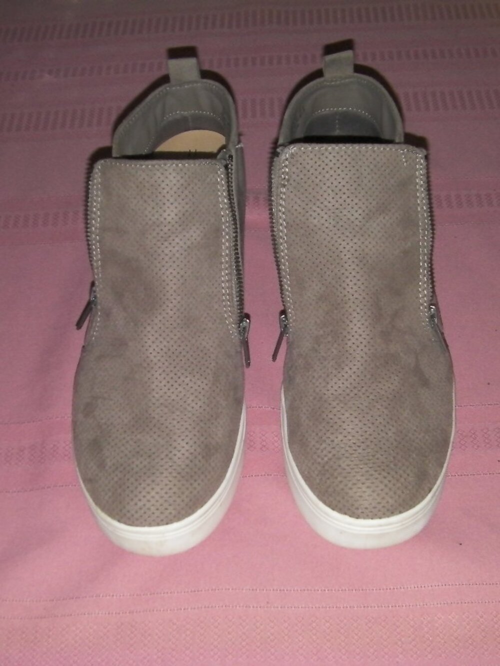 TIME TRU Women size 11 half Boot
